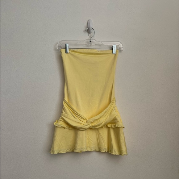 Tiger Mist Dresses & Skirts - Tiger Mist Yellow Twist-Waist Mini Dress